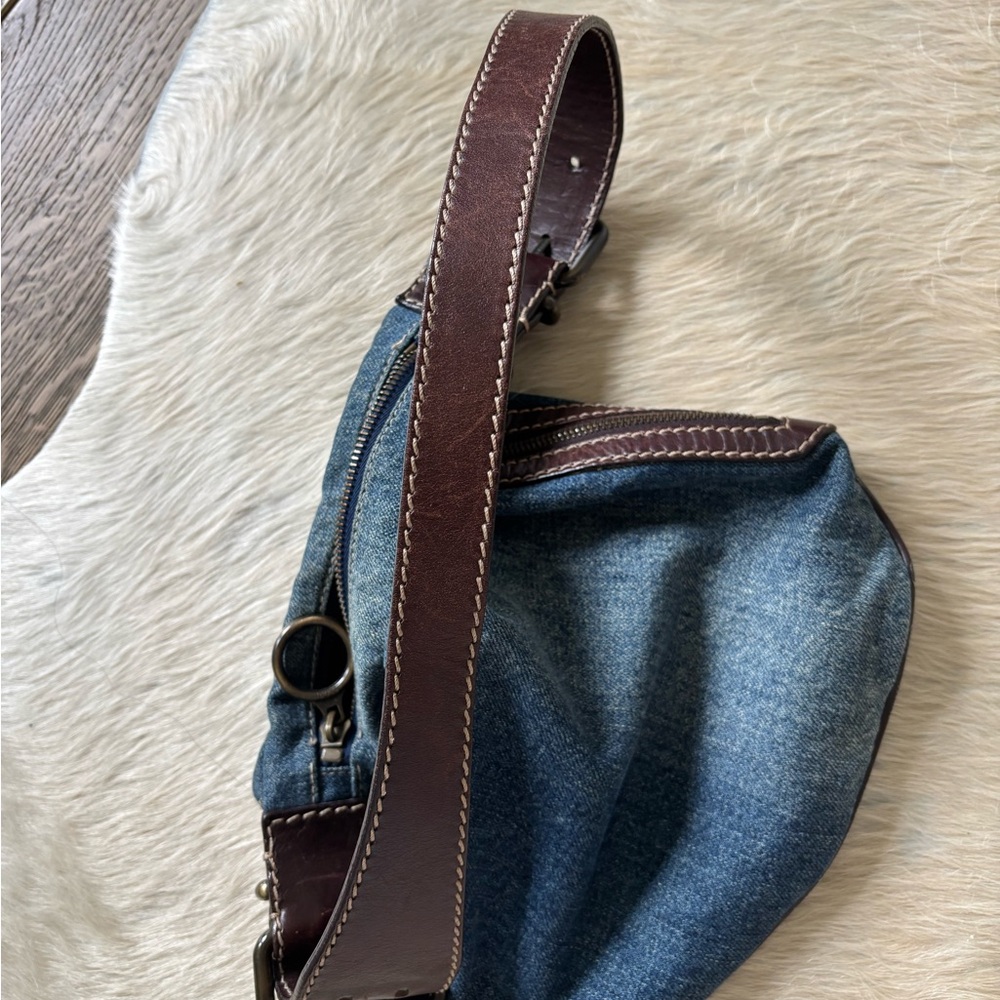 Fendi denim Oyster bag - Picture 11 of 12